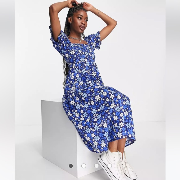 ASOS Dresses & Skirts - ASOS Influence puff sleeve midi dress in blue floral